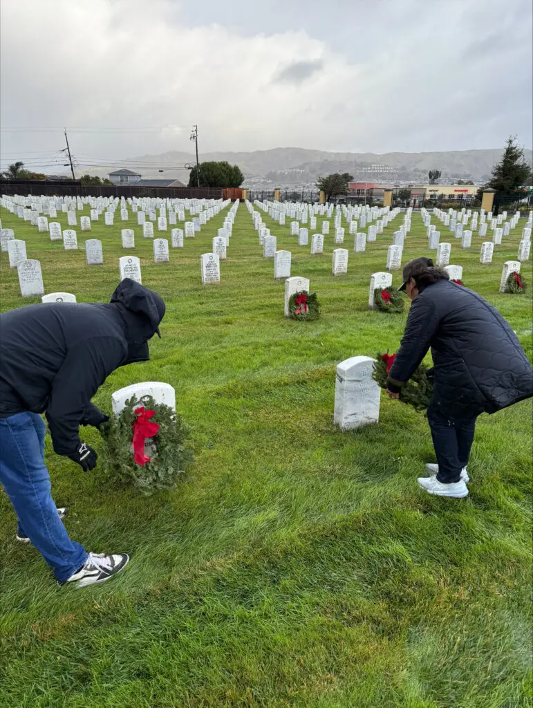 Wreaths Across America, Comcast California