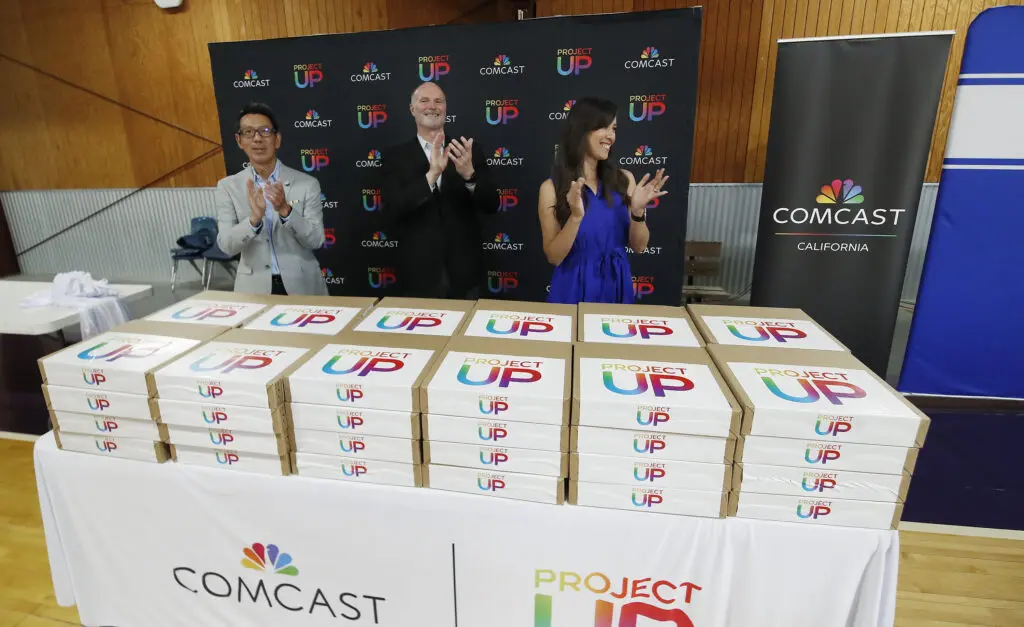 Comcast celebrates one year of servicing the town of Caruthers and breaks ground in the rural area of Riverdale, Calif.