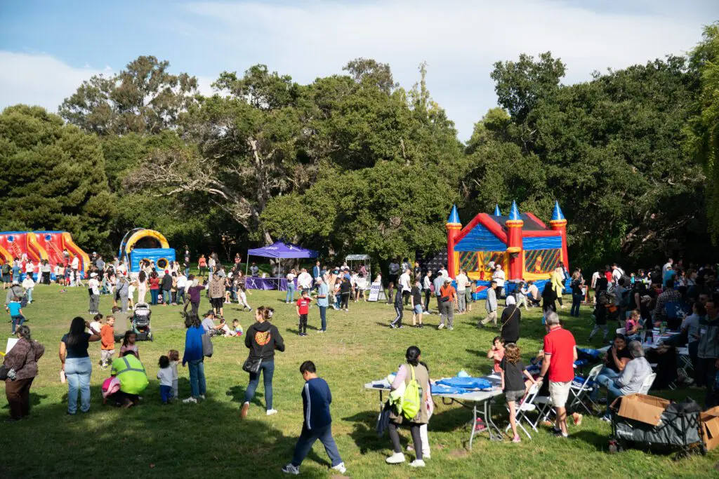 Comcast Donates $50,000 to San Bruno Education Foundation (SBEF)