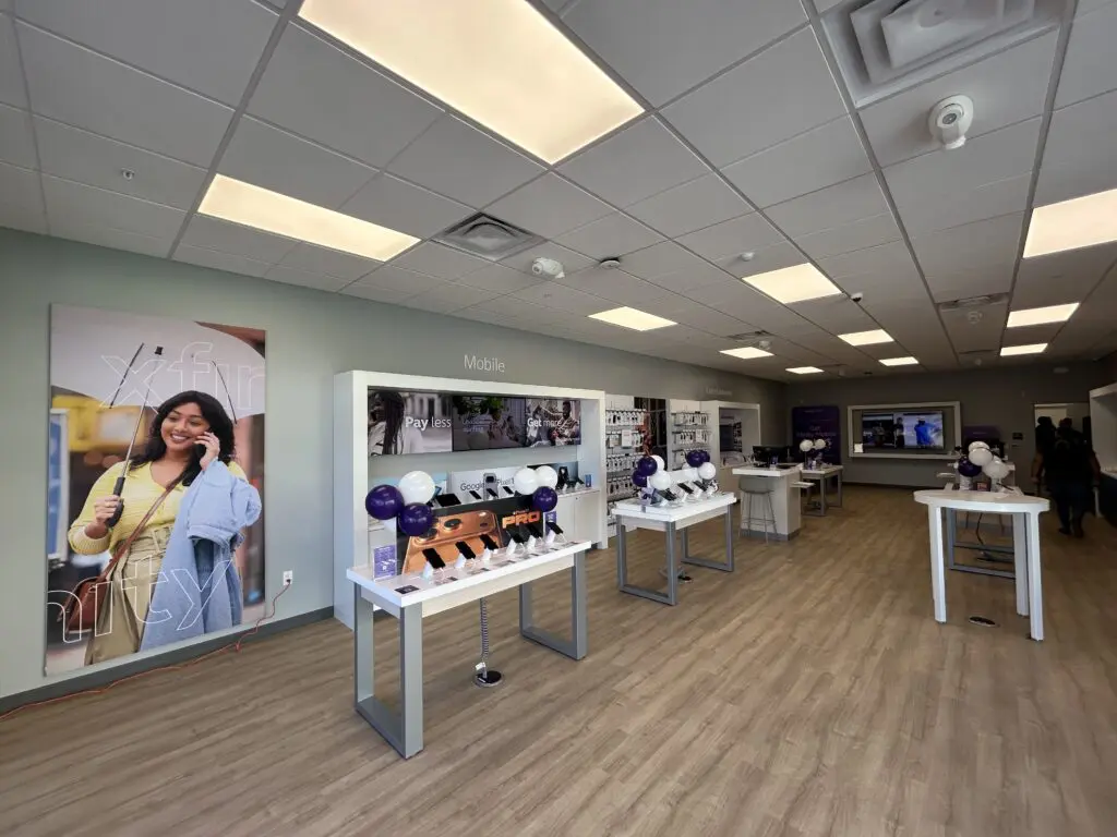 Reedley, California Xfinity Store