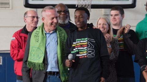 Sacramento Mayor and Comcast team up to provide fun, educational Friday nights for teens