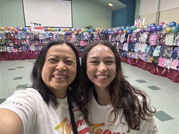 Comcast California team at Sacred Heart Community Service’s Pack-A-Back in San Jose